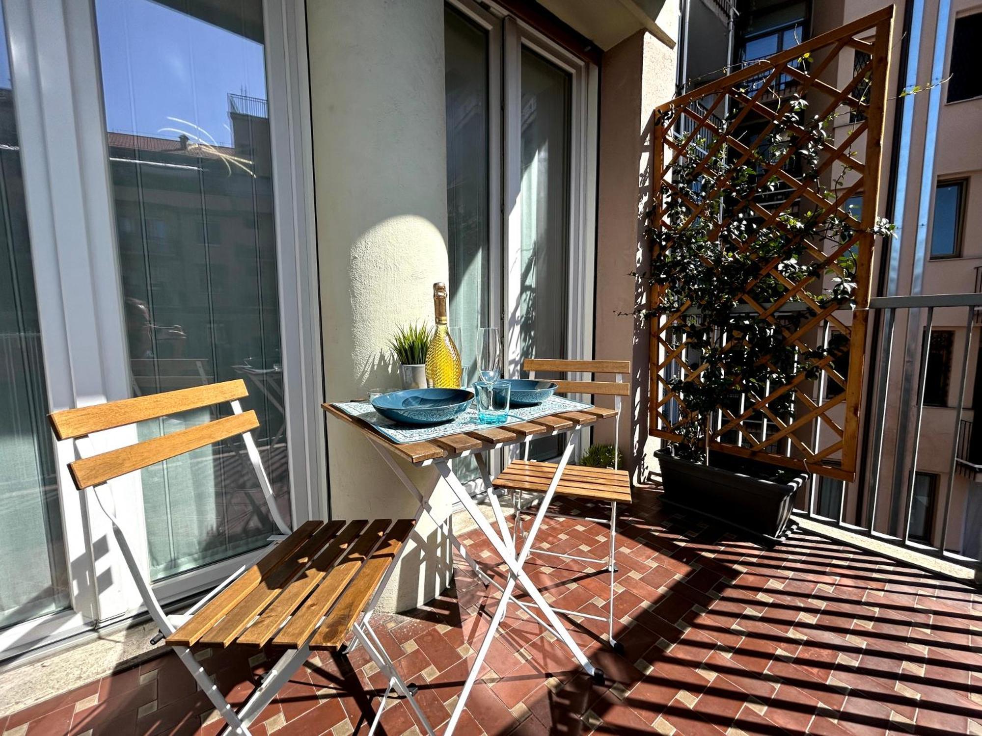 PORTA SUSA - CENTRO Casa con Netflix e WiFi Torino Esterno foto